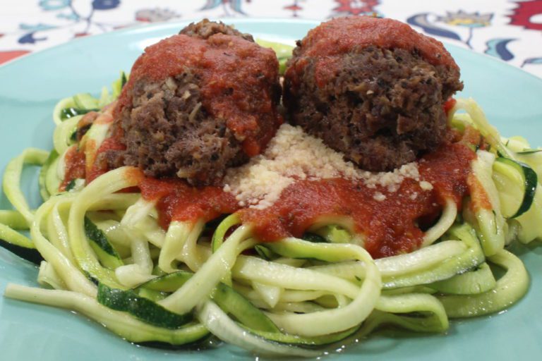 Healthy Meatballs and Zoodles – Perfect Dinner