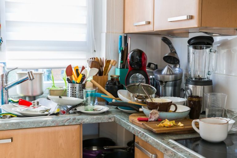 How to Prevent Your Kitchen From Smelling