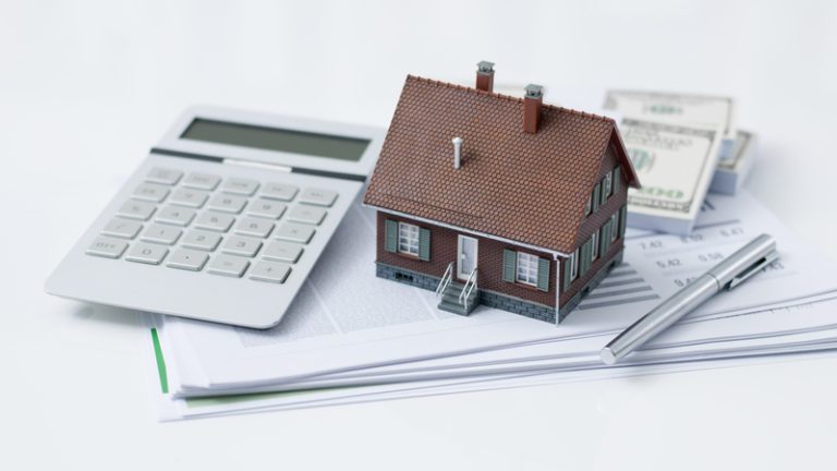 How to Dip Your Toes into Real Estate Investing