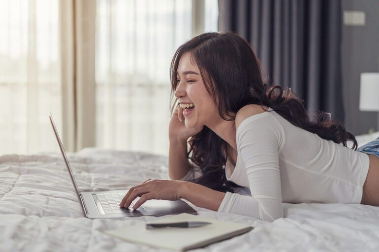 Why Cleaning Your Bed is Essential