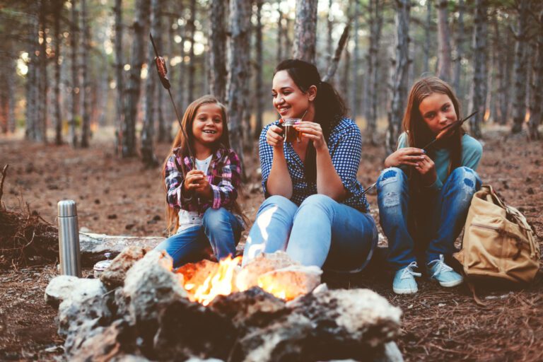 Why Camping Can Be a Valuable Learning Experience for Kids