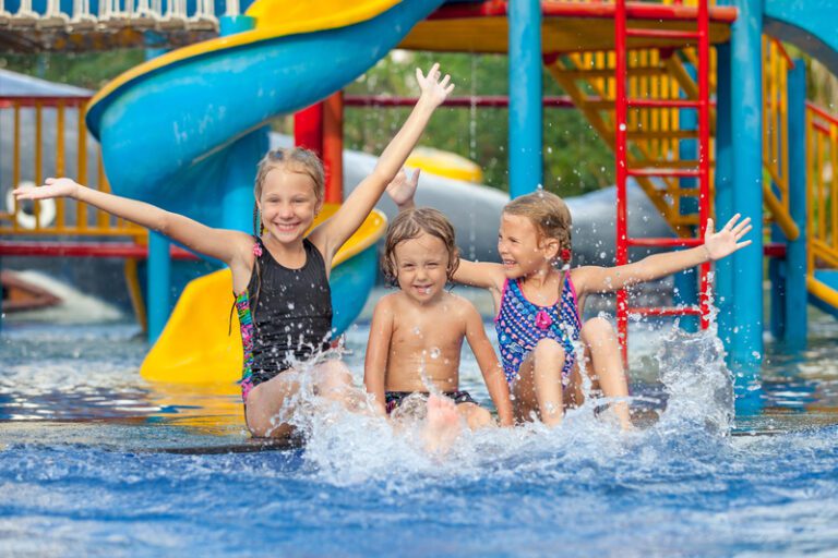 Water Safety Tips to Follow When You Take Your Kids to the Pool
