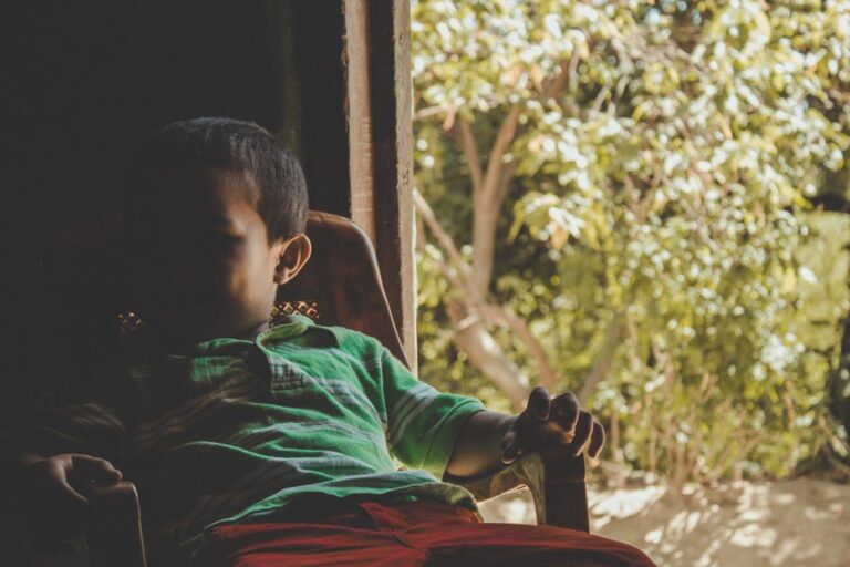 Photo Teaching Kids Responsibility